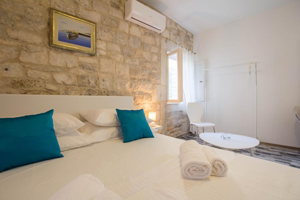 Apartment Toma Trogir Eksteriør bilde