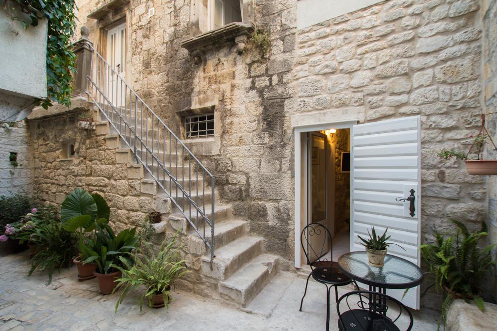 Apartment Toma Trogir Eksteriør bilde