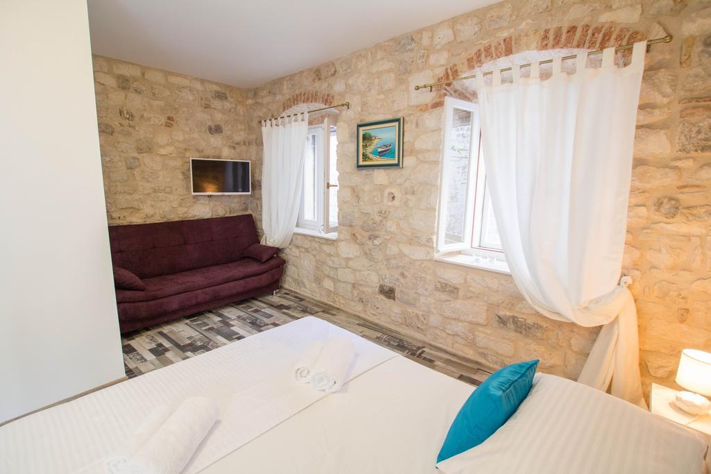 Apartment Toma Trogir Eksteriør bilde