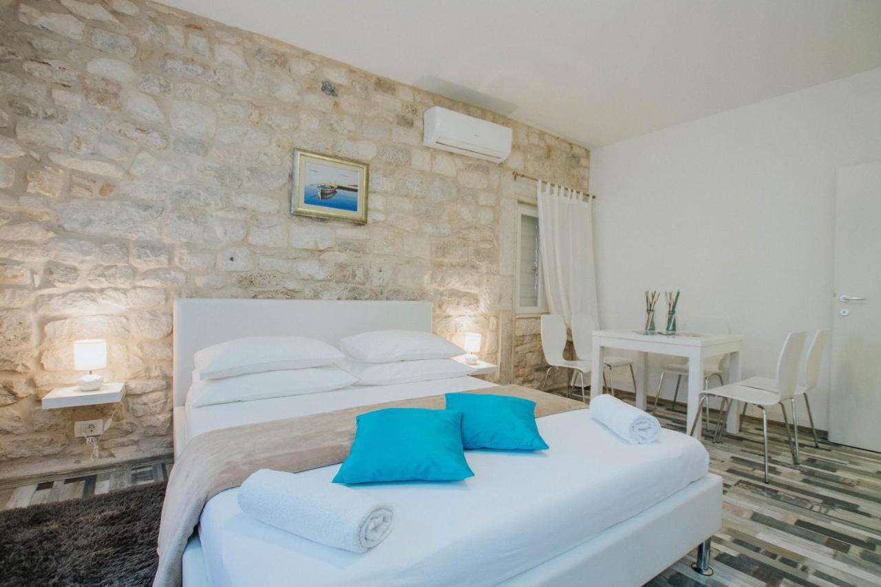 Apartment Toma Trogir Eksteriør bilde